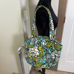 Vera Bradley Island Blooms Shoulder Bag Purse Green Blue Floral Purse Quilted